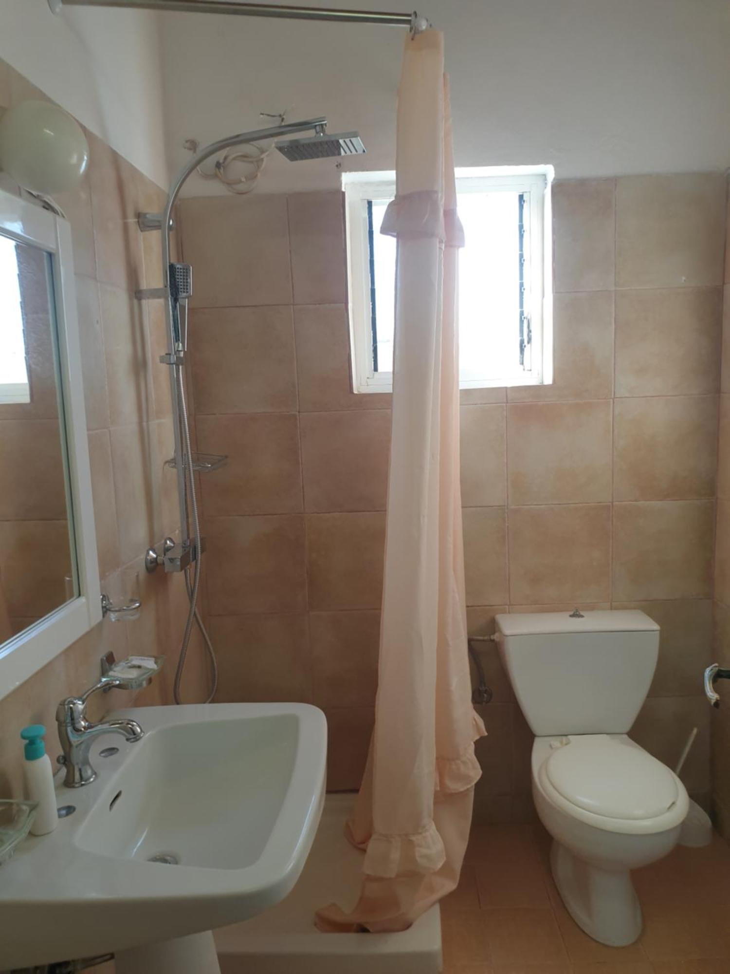 Sarandë Rosemary House 게스트하우스 객실 사진